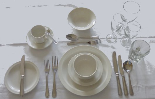 place setting 3 place setting 3